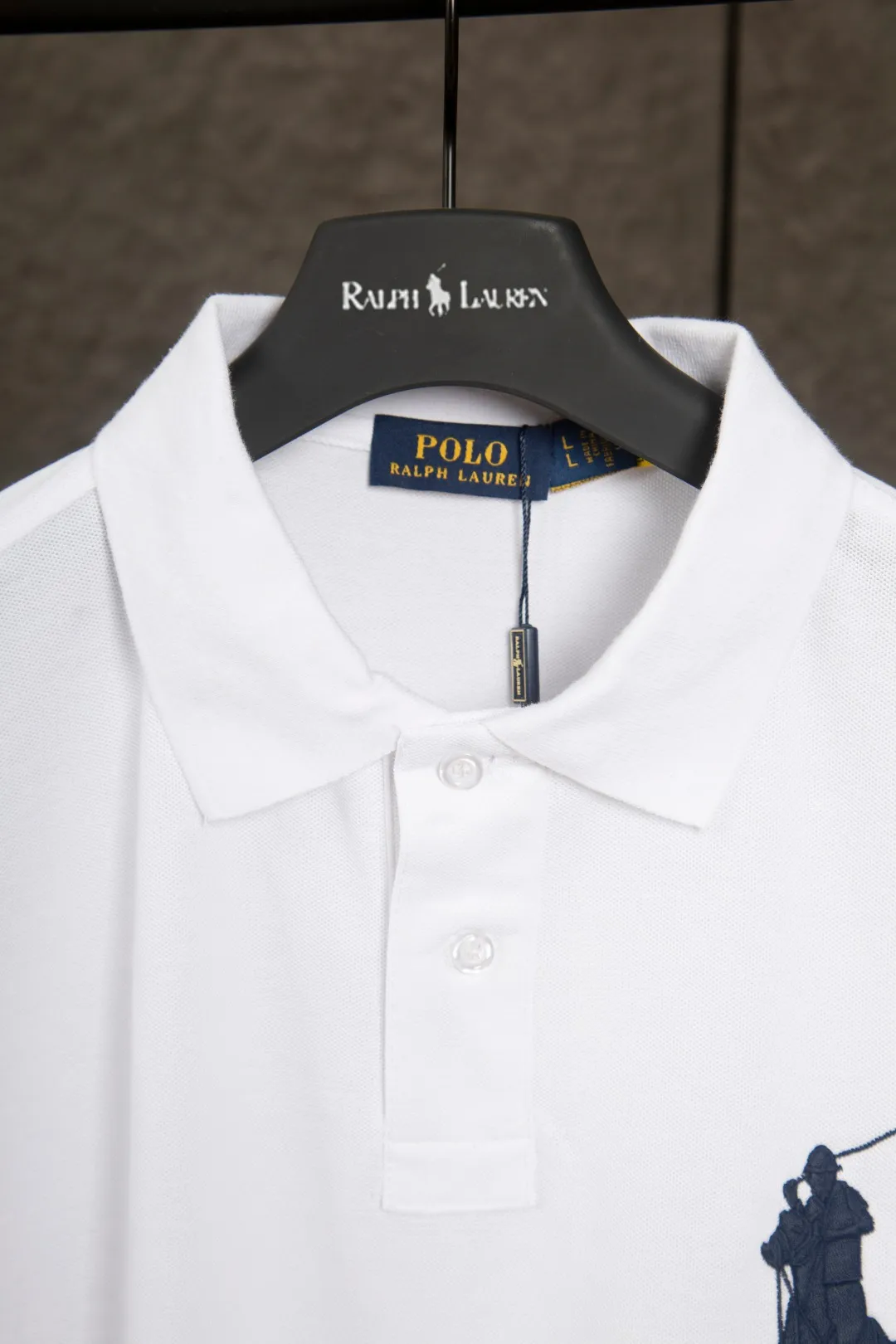 25101 #White real shot P200